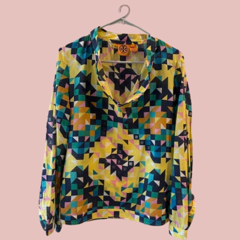 Tory Burch Stephanie Embroidered Tunic Made of 100% cotton, Size 6.